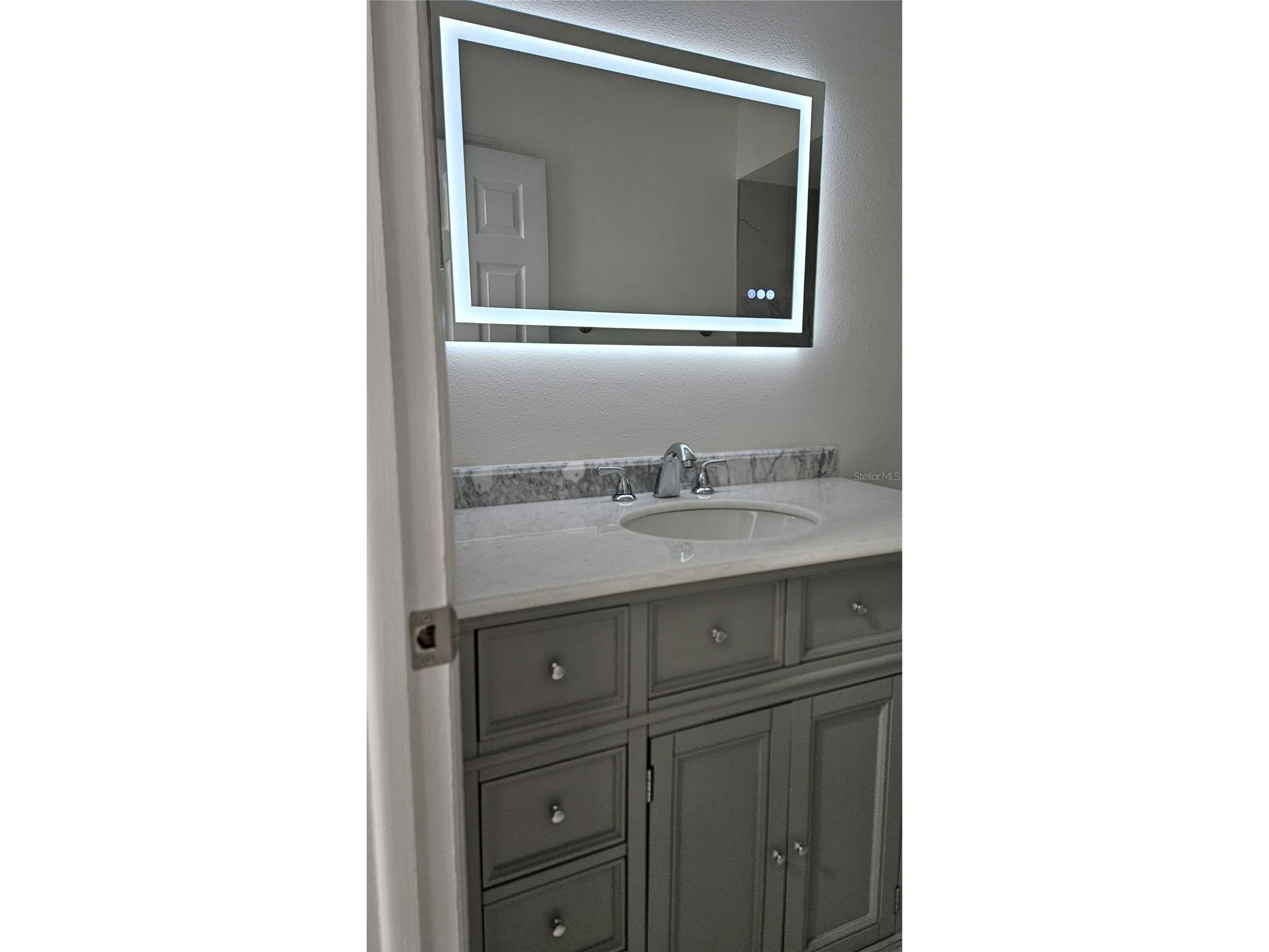 8533 Viva Via Drive Hudson FL 34667 TB8472936 image35