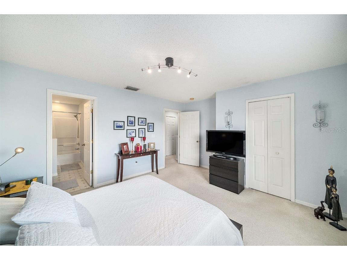 8534 Edgewater Place Boulevard Tampa FL 33615 TB8414918 image20