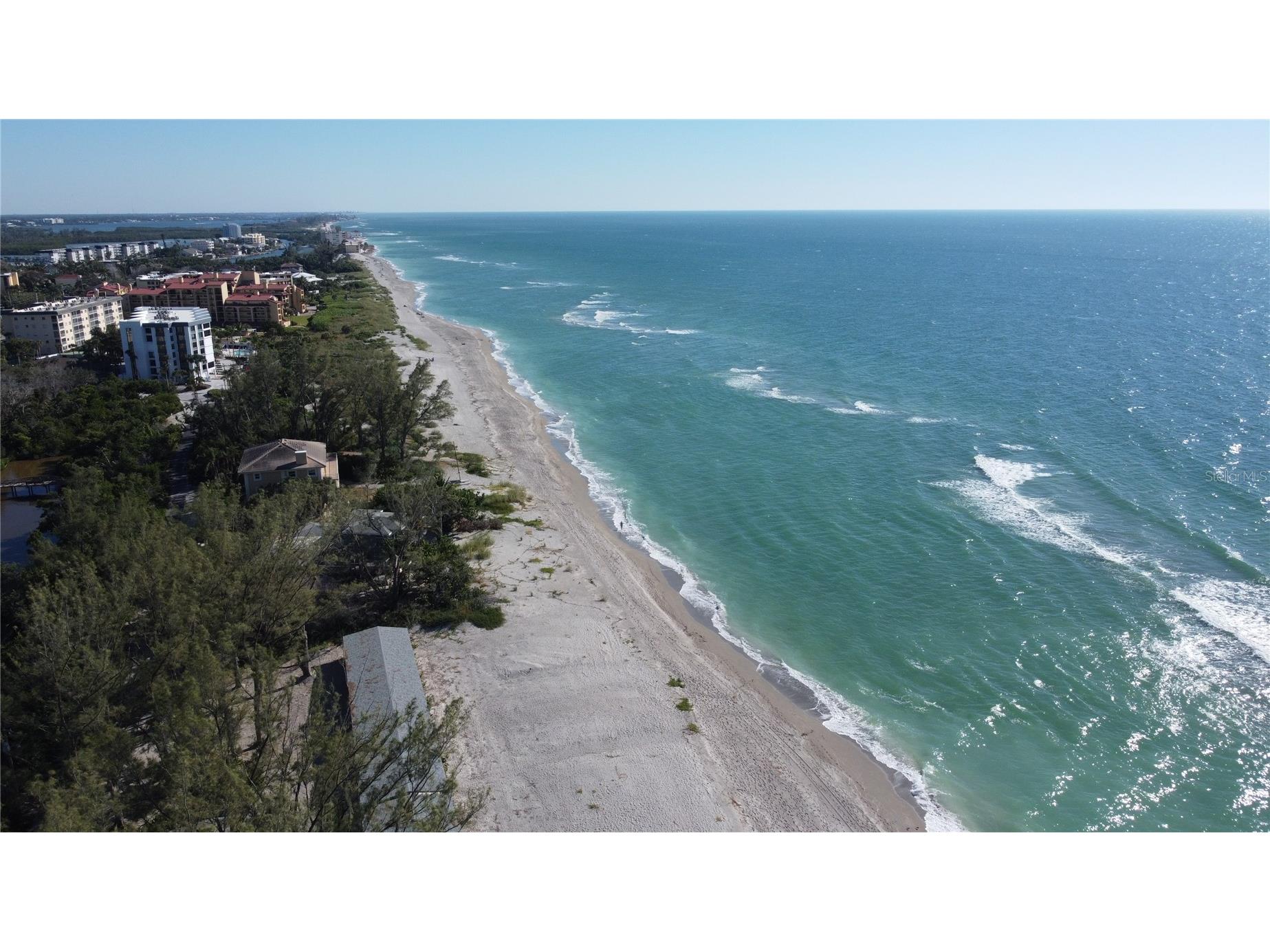 8534 Heron Lagoon Circle Sarasota FL 34242 A4633094 image12