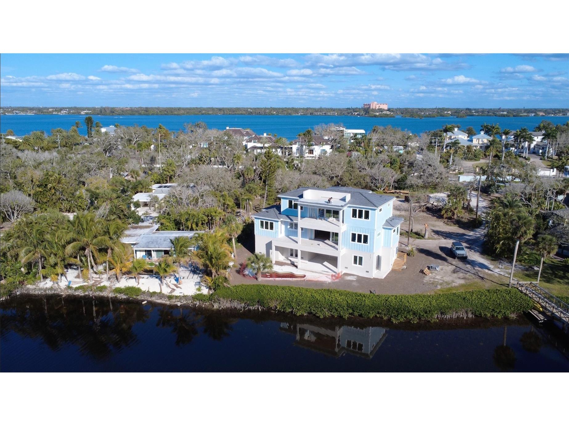 8534 Heron Lagoon Circle Sarasota FL 34242 A4687653 image4