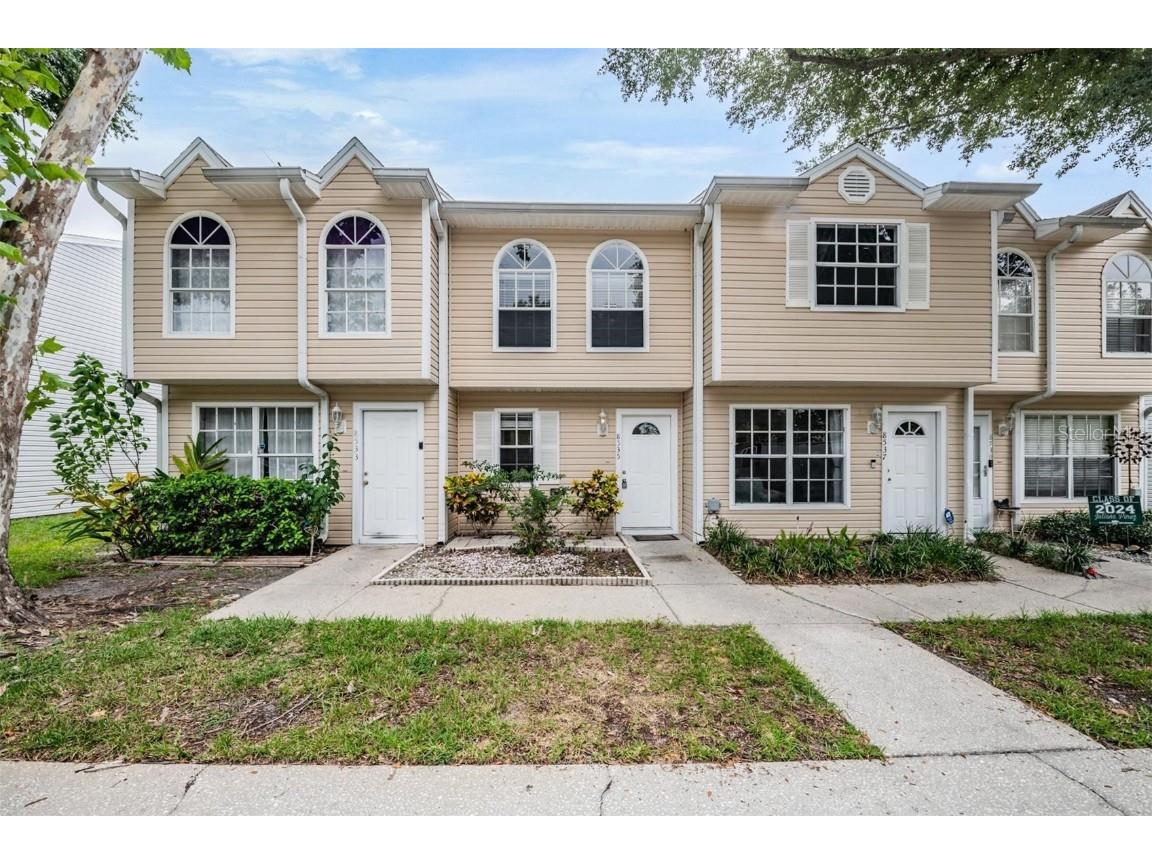 8535 J R Manor Drive Tampa FL 33634 T3523230 image1