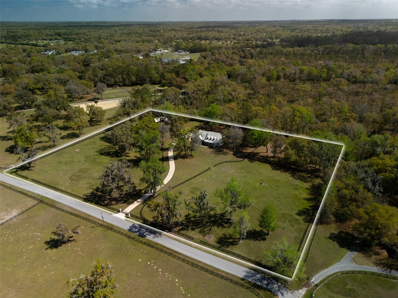 8535 NW 136th Avenue Road Ocala FL 34482 OM720583 image2