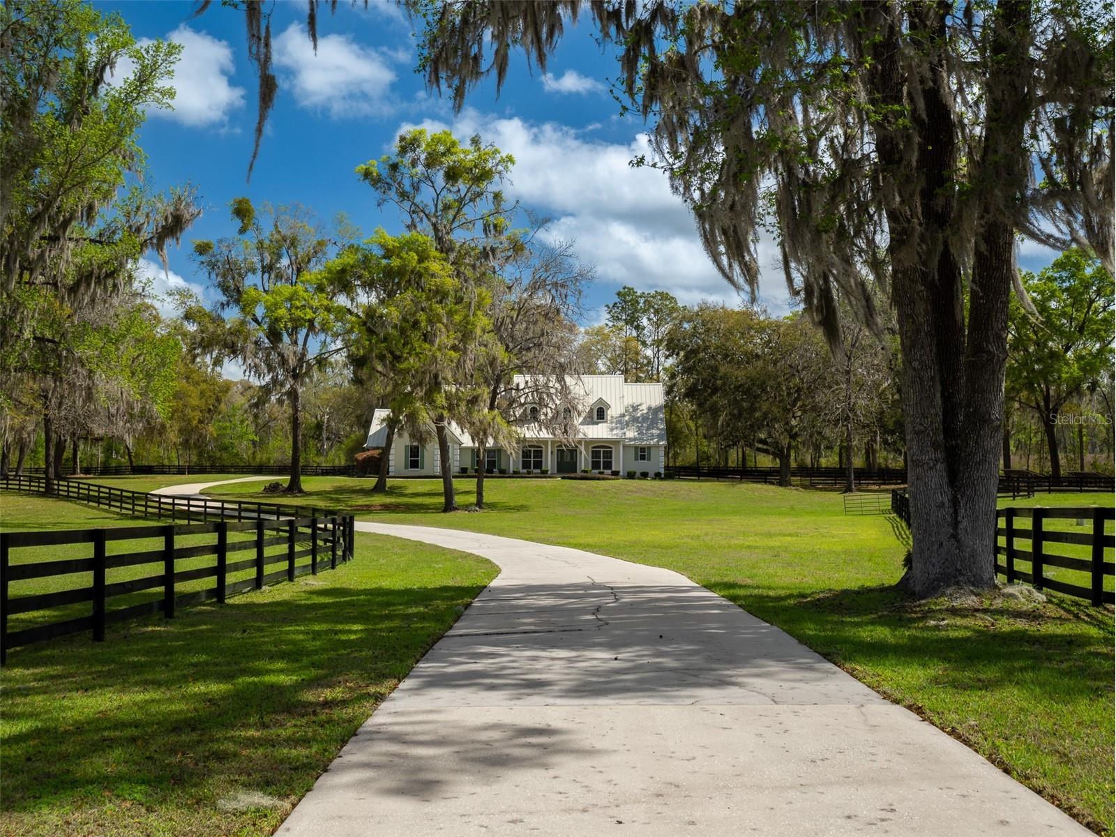 8535 NW 136th Avenue Road Ocala FL 34482 OM720583 image3