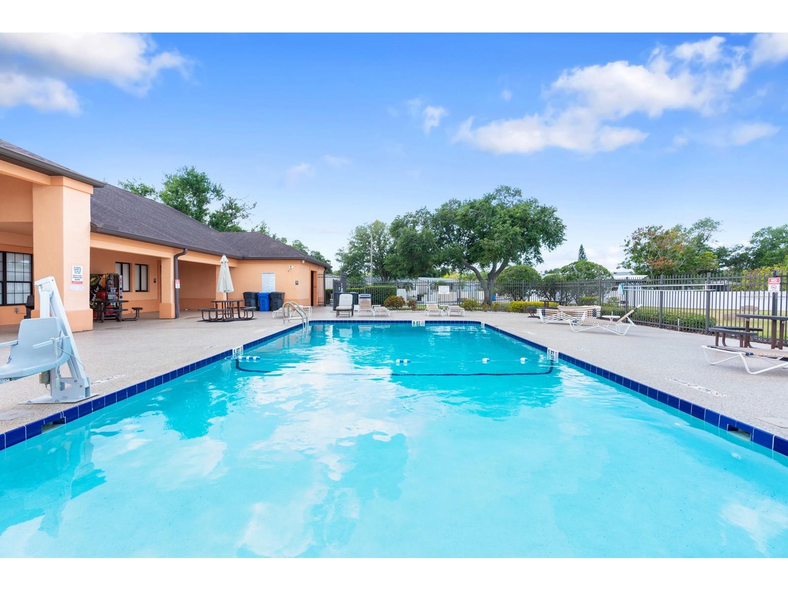 8536 Fantasia Park Way Riverview FL 33578 TB8502675 image58