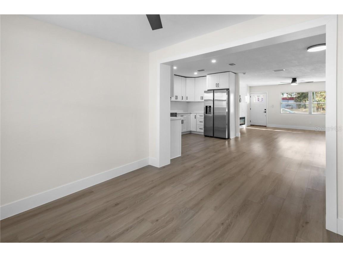 8537 74th Avenue N Seminole FL 33777 TB8458676 image14