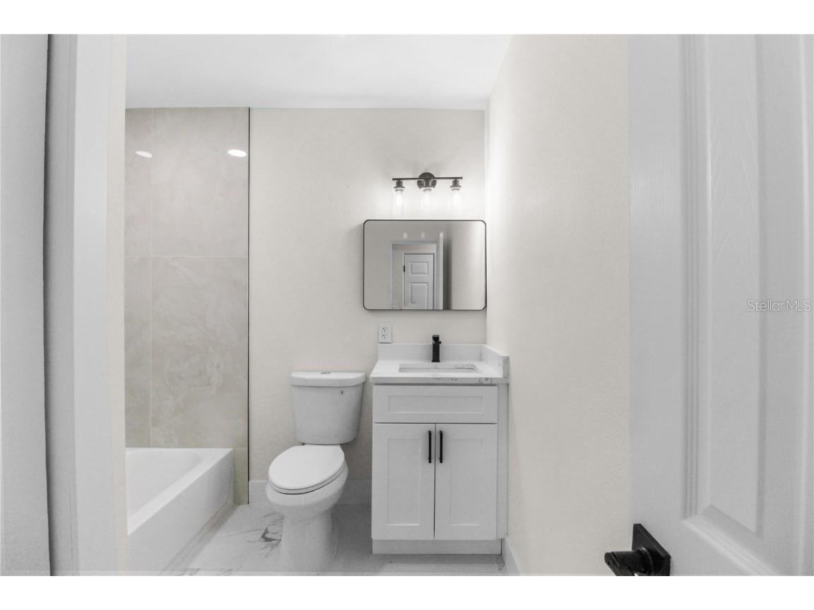 8537 74th Avenue N Seminole FL 33777 TB8458676 image18