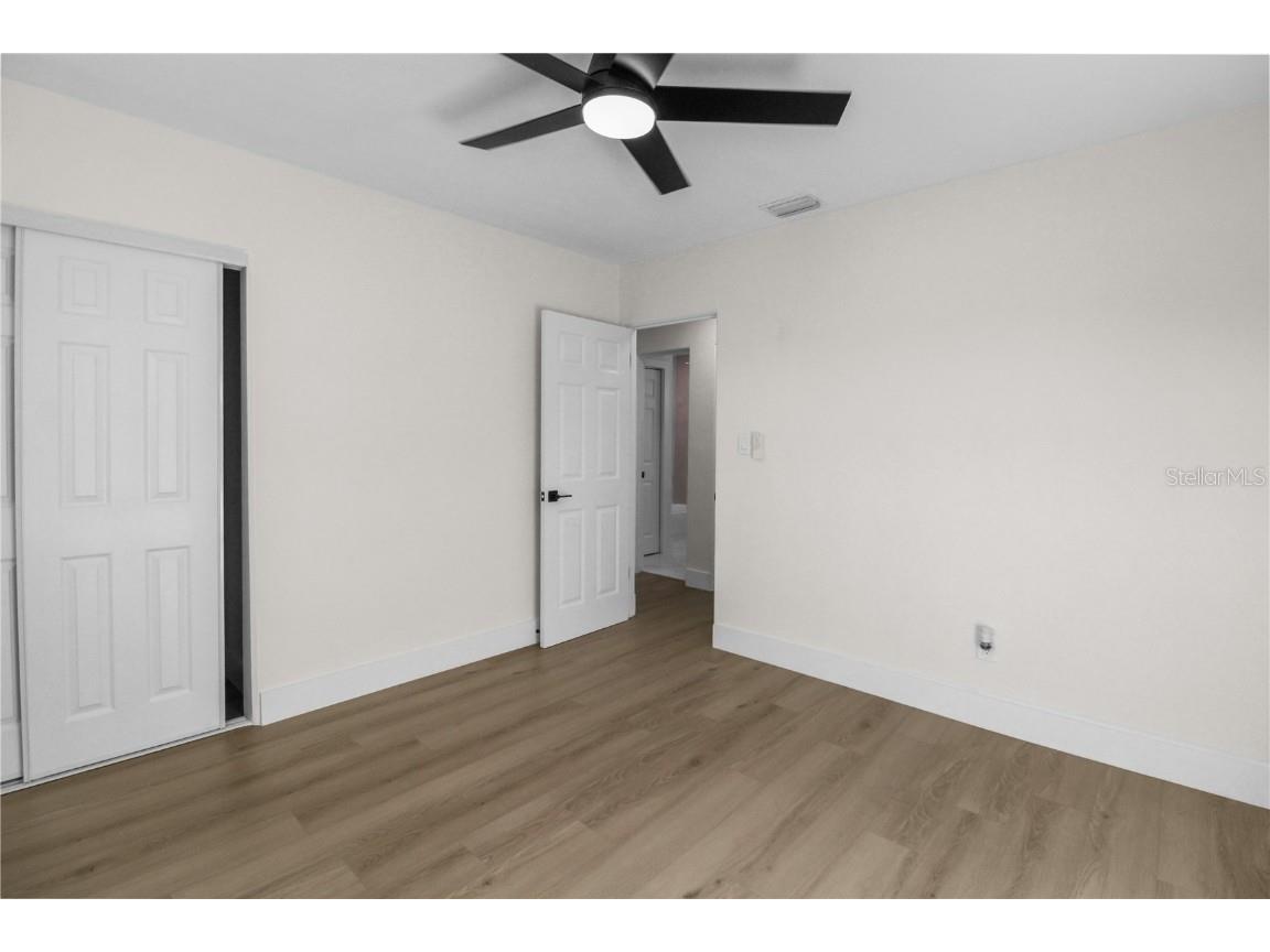 8537 74th Avenue N Seminole FL 33777 TB8458676 image25