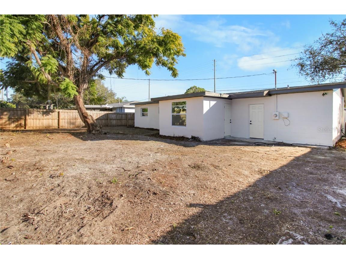 8537 74th Avenue N Seminole FL 33777 TB8458676 image28