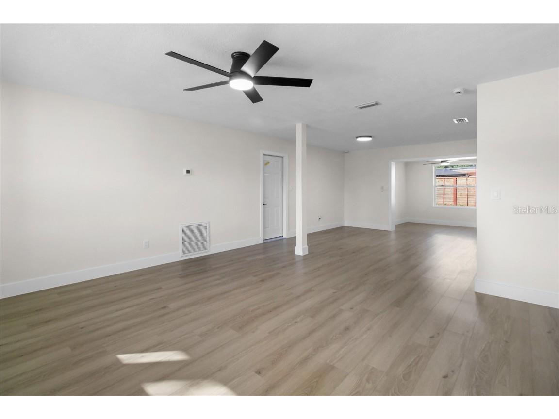 8537 74th Avenue N Seminole FL 33777 TB8458676 image3