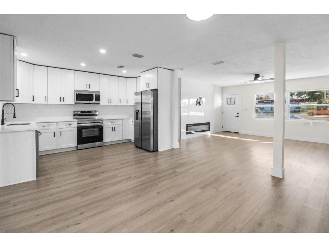 8537 74th Avenue N Seminole FL 33777 TB8458676 image7