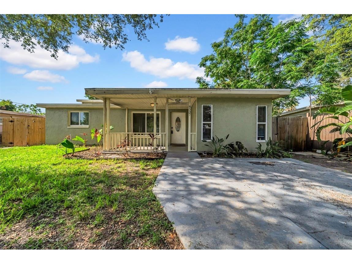 8537 93rd Avenue Seminole FL 33777 TB8398558 image1