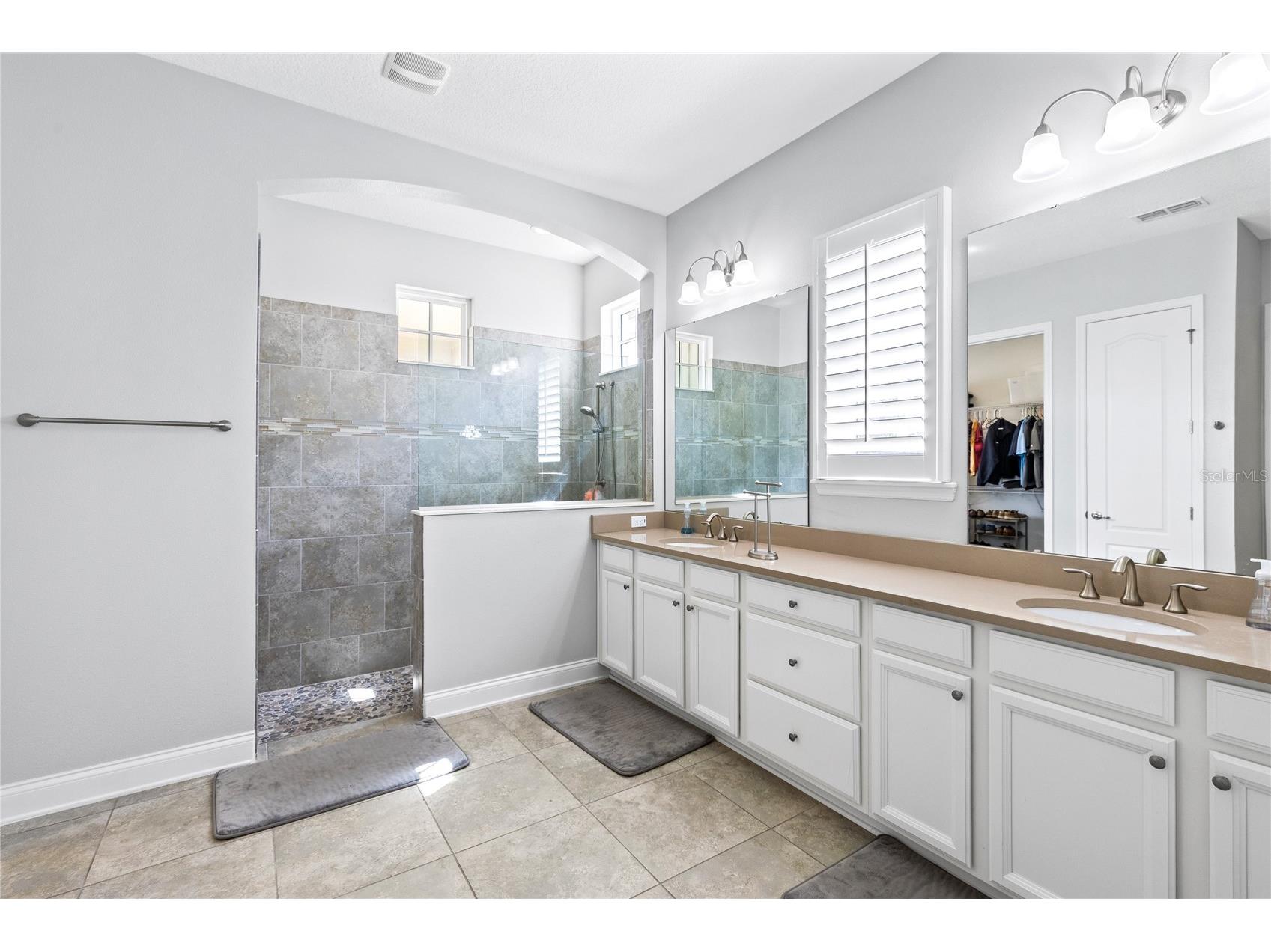 8539 Martinson Street Orlando FL 32827 O6391675 image17