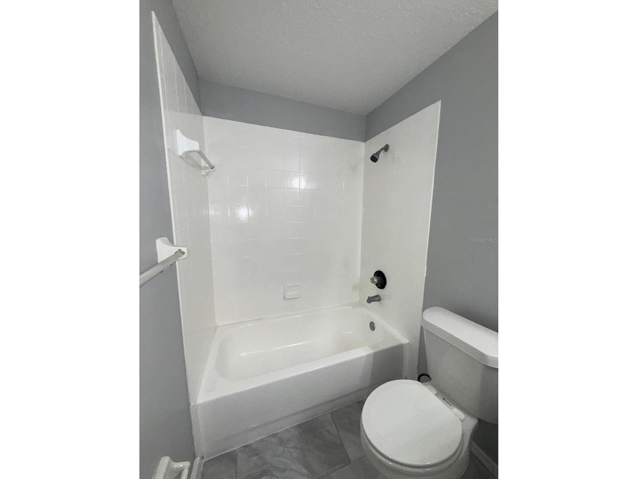 8539 N Hyaleah Road Tampa FL 33617 TB8507309 image19