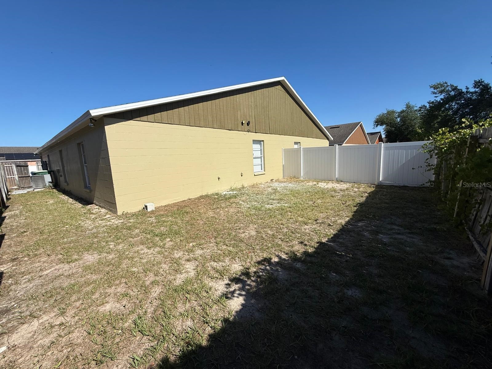 8539 N Hyaleah Road Tampa FL 33617 TB8507309 image32