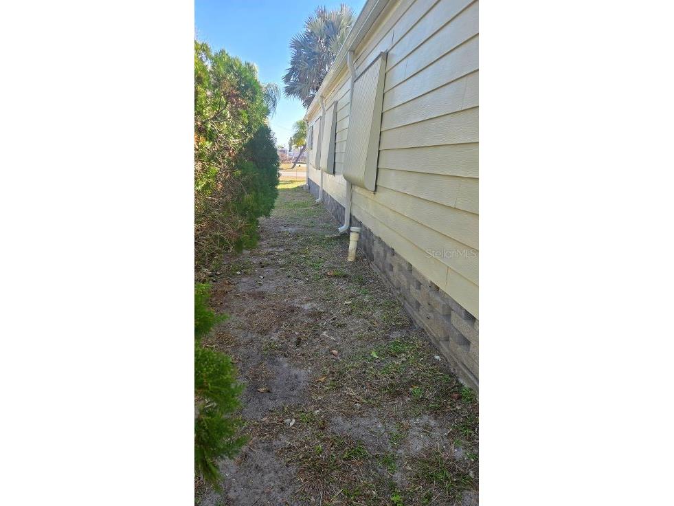 854 Calle Menuda Englewood FL 34224 - OYSTER CREEK D6146270 image5