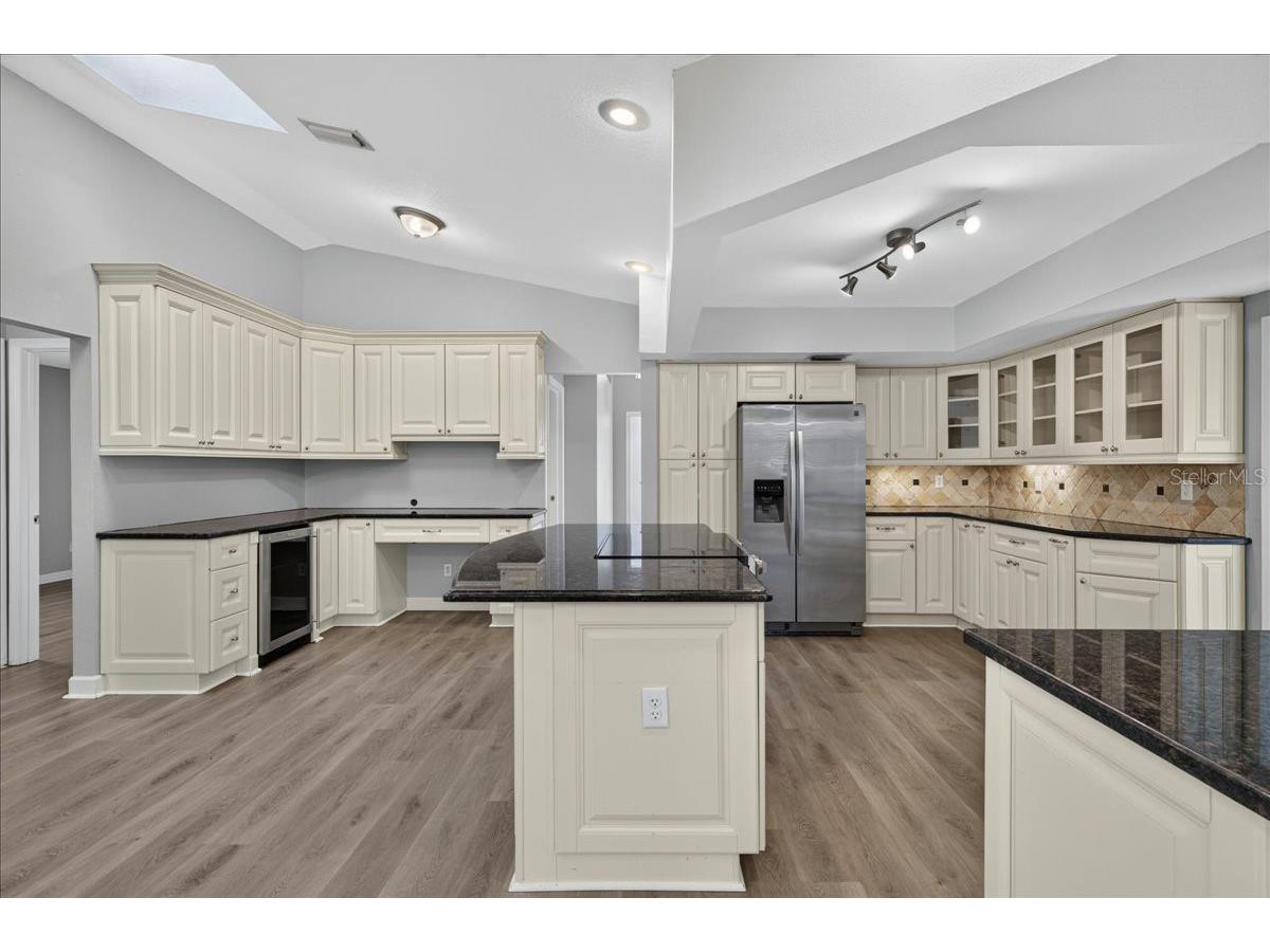 854 Christina Circle Oldsmar FL 34677 TB8521571 image15