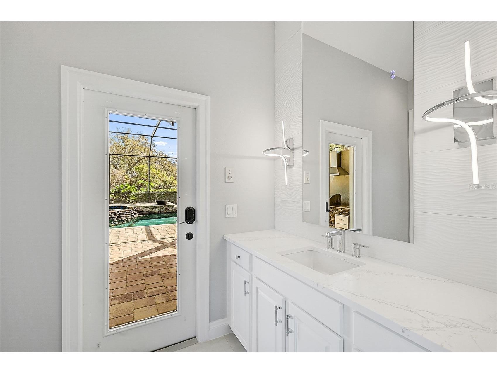 854 Macewen Drive Osprey FL 34229 A4668918 image39