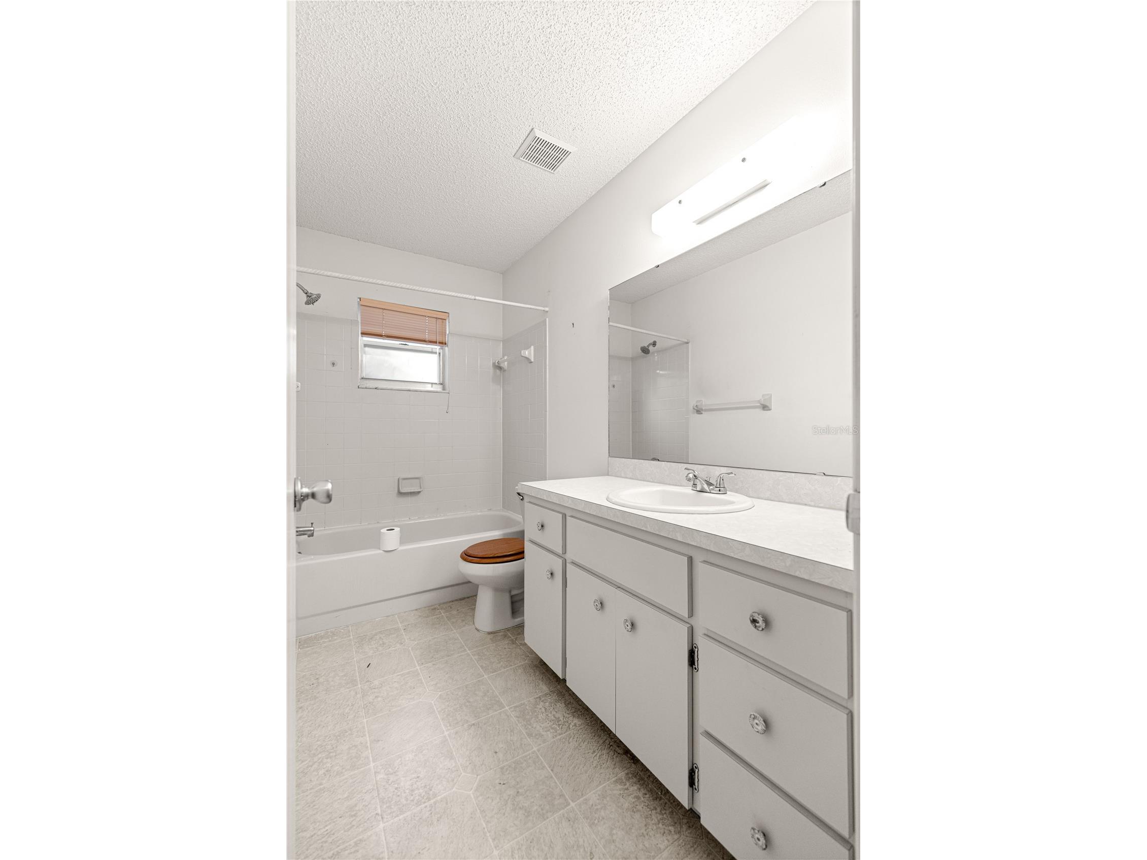 8540 SW 90th Place #A Ocala FL 34481 OM718054 image14