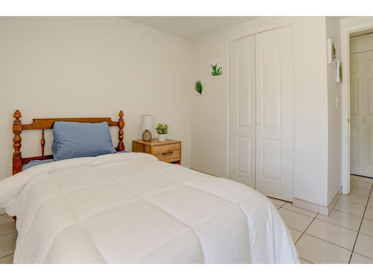 8541 Briar Grove Circle Tampa FL 33615 TB8521857 image26