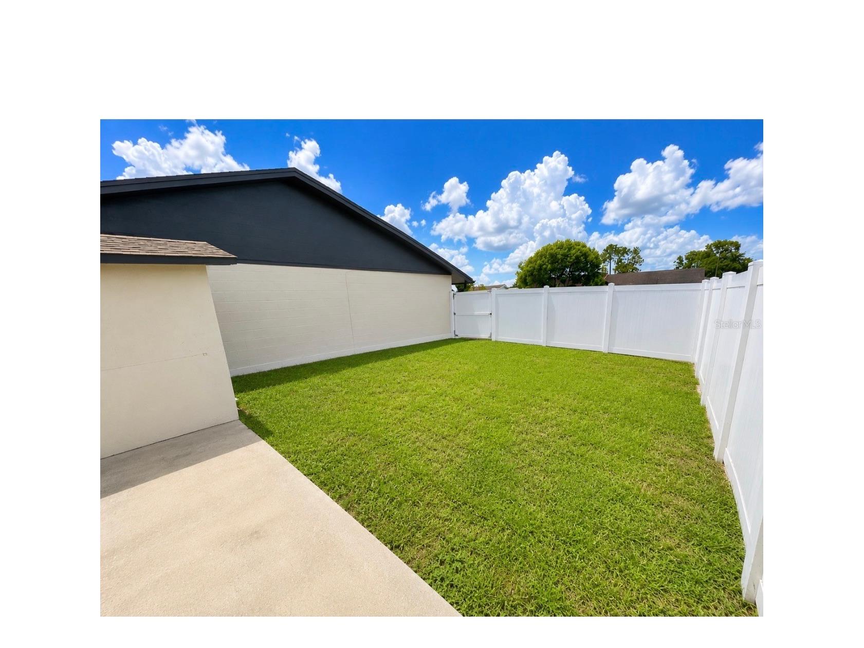 8541 Briar Grove Circle Tampa FL 33615 TB8521857 image33