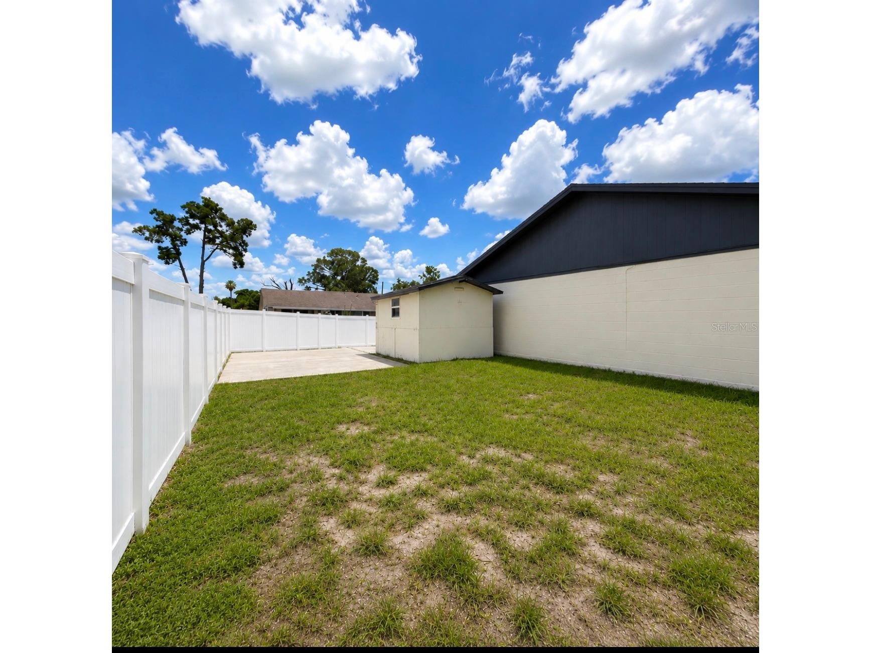 8541 Briar Grove Circle Tampa FL 33615 TB8521857 image37