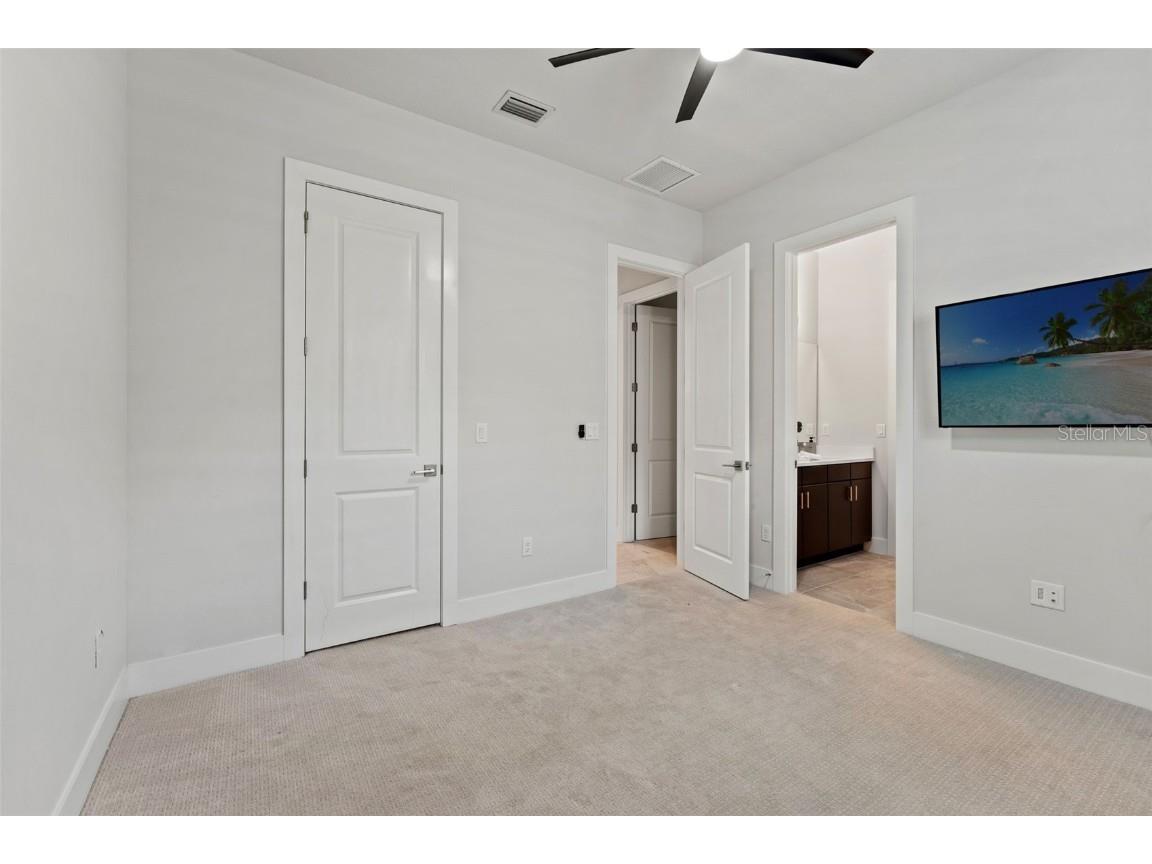 8541 Ivy Stark Boulevard Wesley Chapel FL 33545 TB8437713 image26