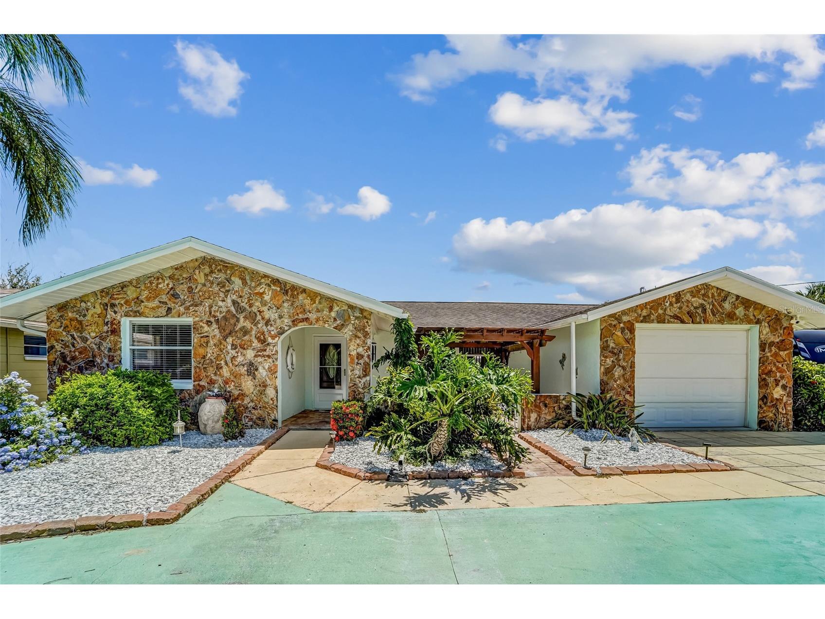 8542 Betty Street Port Richey FL 34668 TB8521126 image10