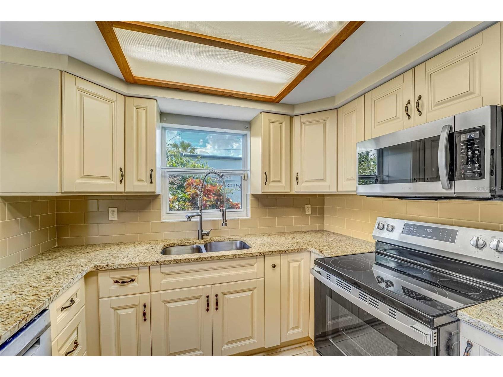 8542 Betty Street Port Richey FL 34668 TB8521126 image4