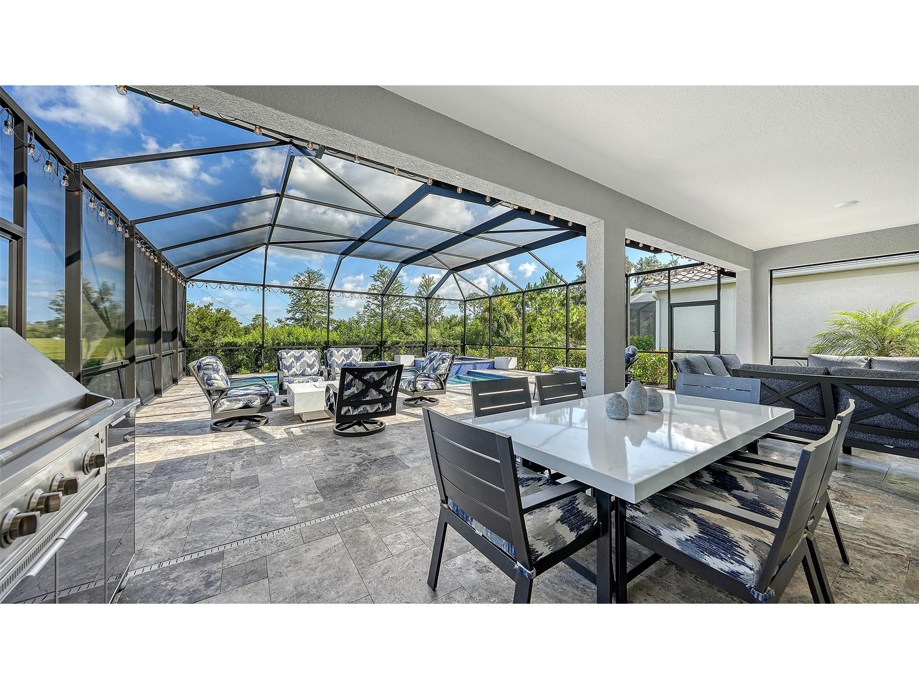 8542 Frangipani Terrace Sarasota FL 34240 A4697227 image25