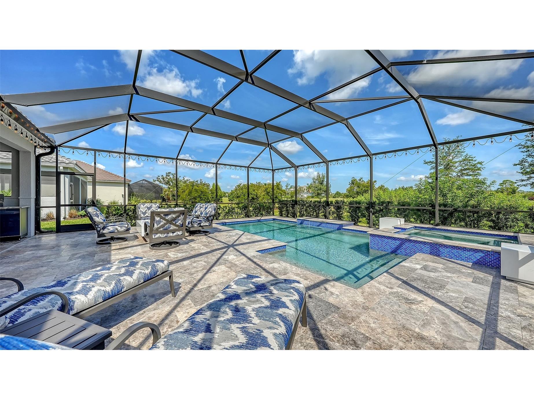 8542 Frangipani Terrace Sarasota FL 34240 A4697227 image27