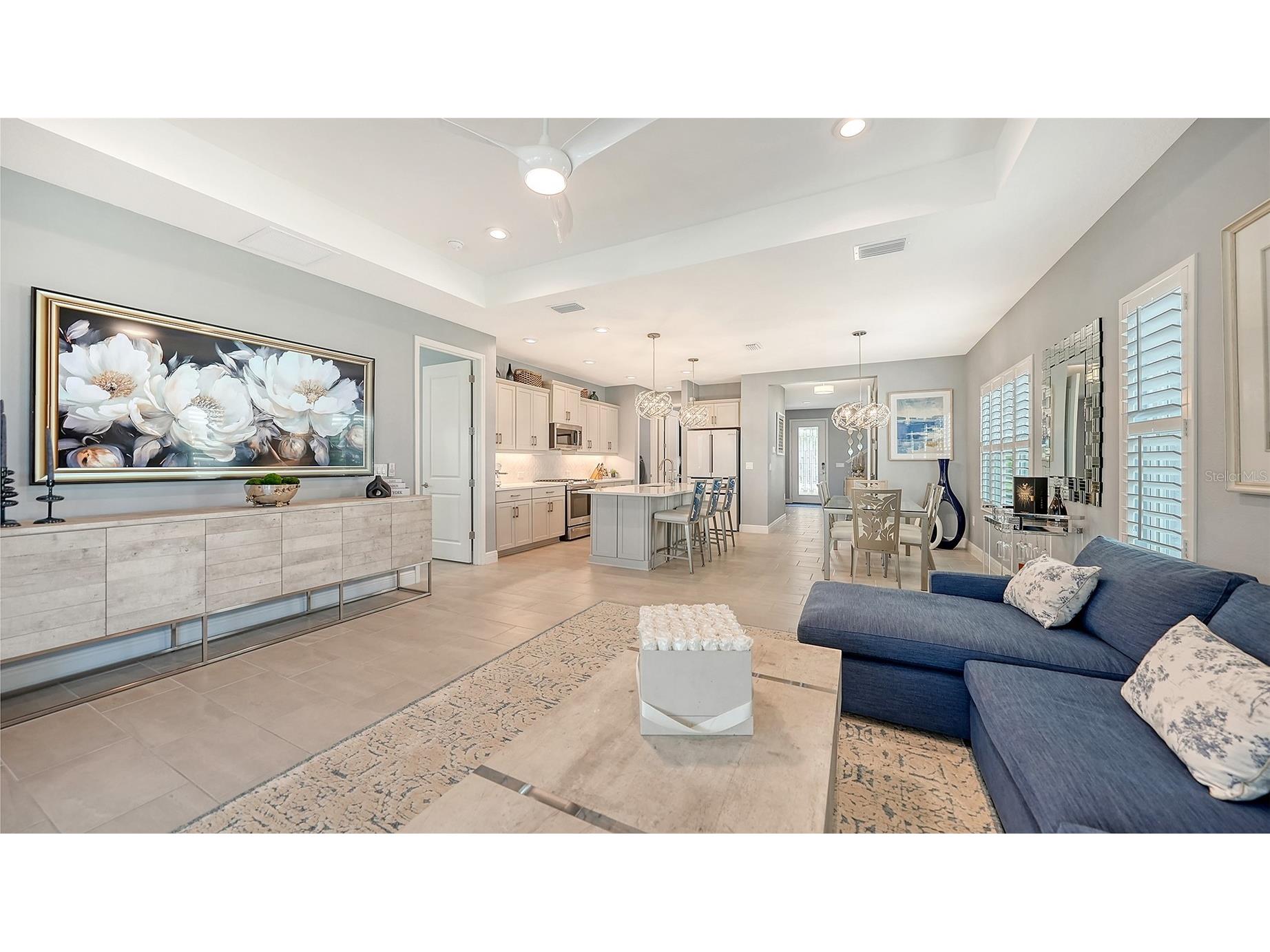 8542 Frangipani Terrace Sarasota FL 34240 A4697227 image4