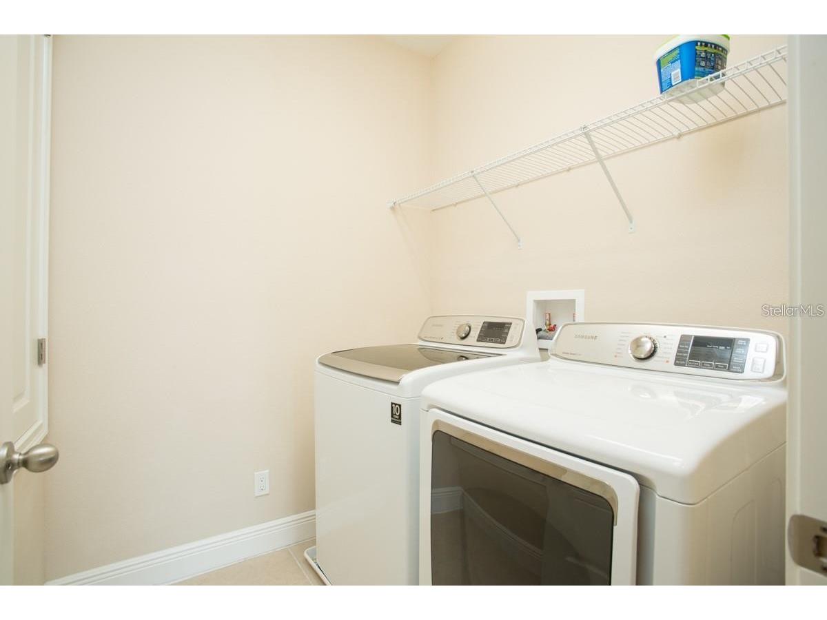 8543 Pinter Street Orlando FL 32827 O6392419 image17