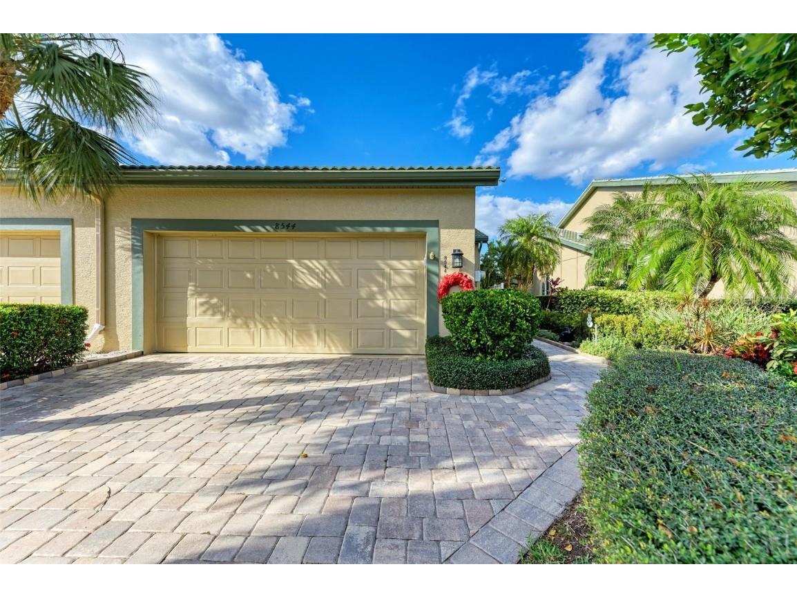 8544 54th Avenue Circle E Bradenton FL 34211 A4632533 image1
