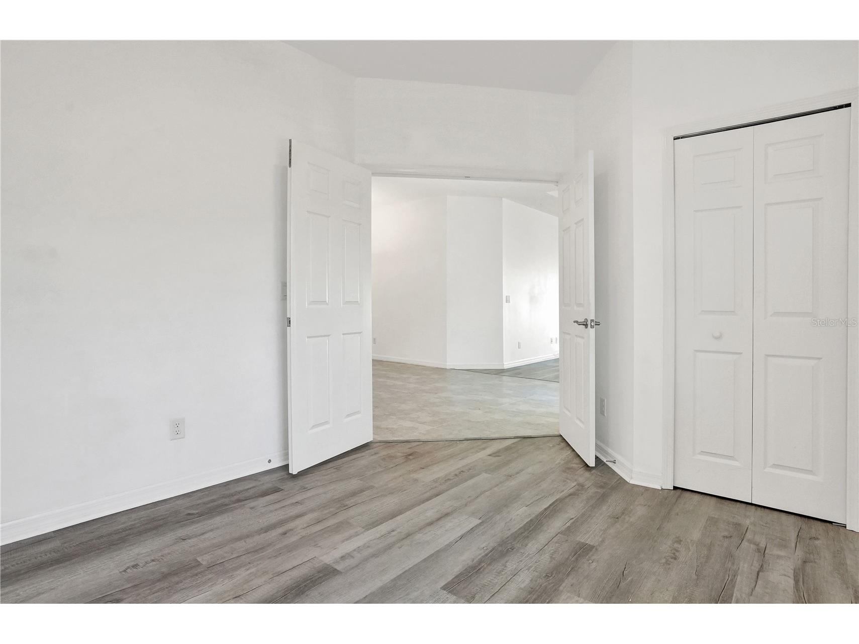 8544 Cache Drive Sarasota FL 34240 A4687044 image30
