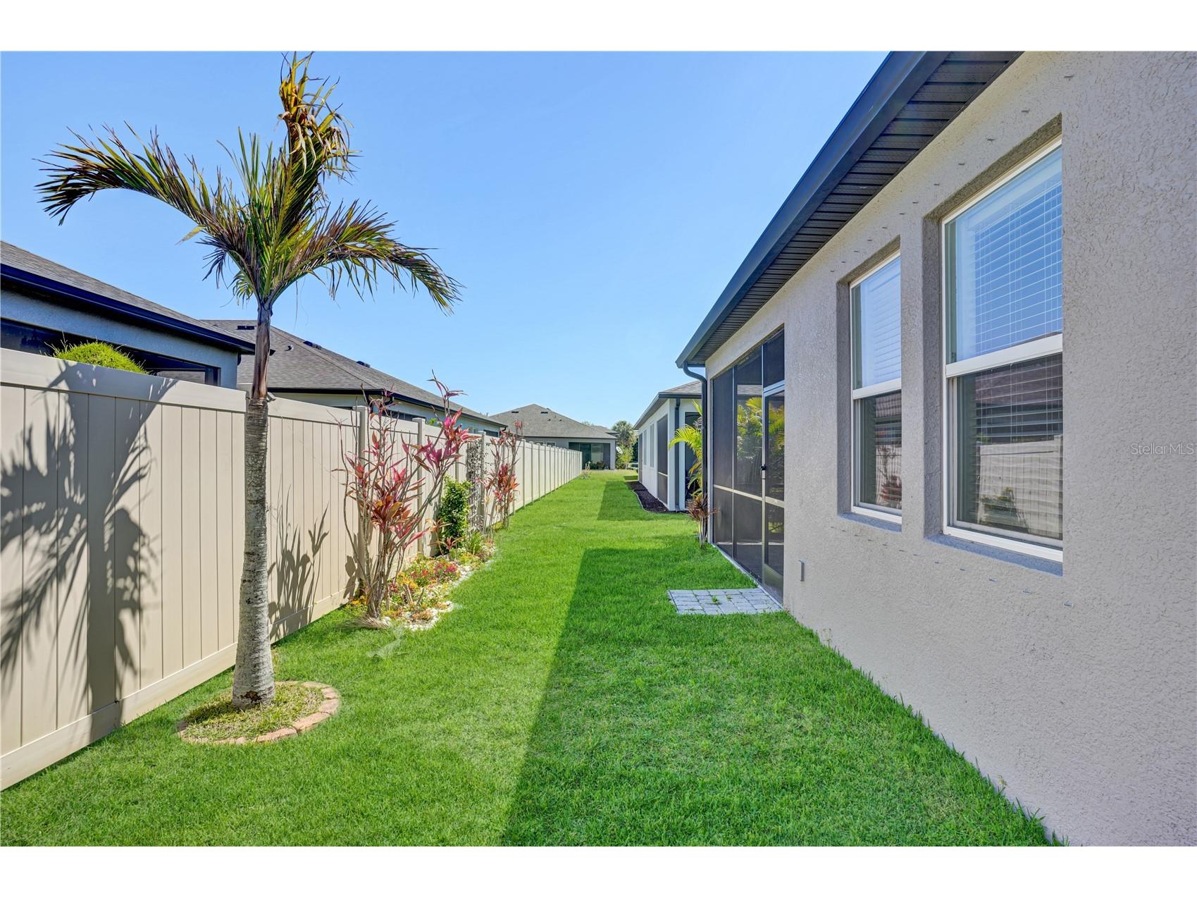 8544 Cache Drive Sarasota FL 34240 A4687044 image33