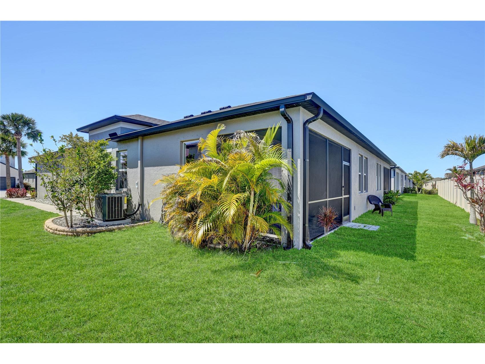 8544 Cache Drive Sarasota FL 34240 A4687044 image34