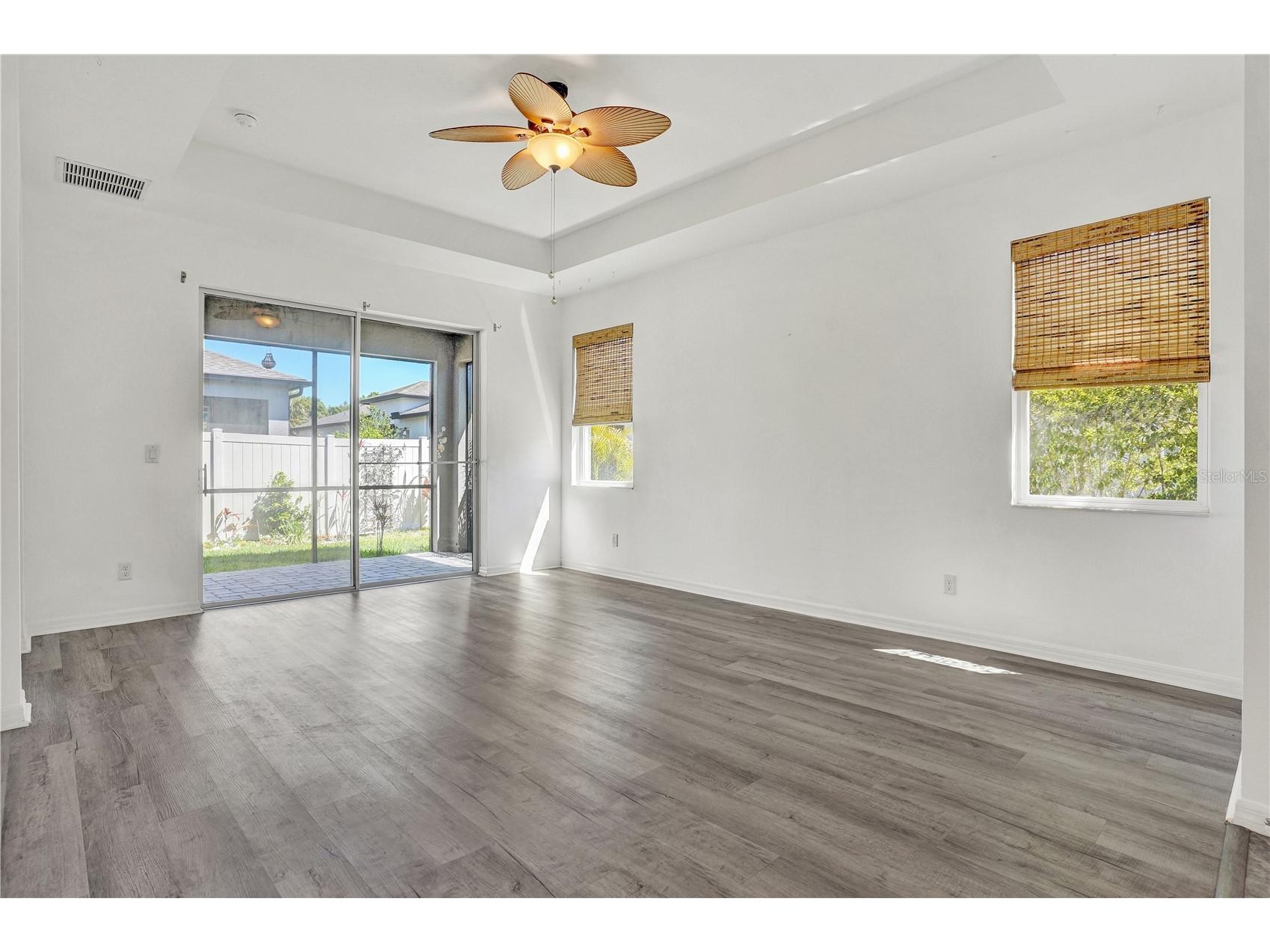 8544 Cache Drive Sarasota FL 34240 A4687044 image4