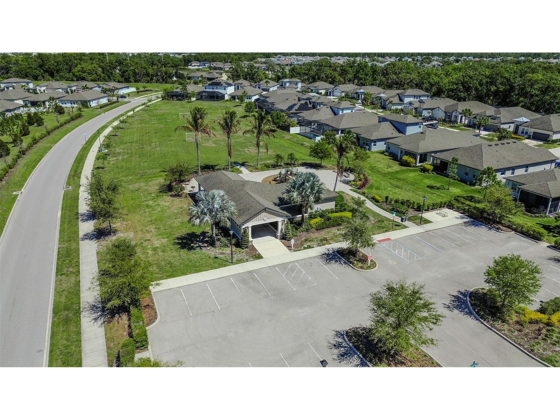 8544 Cache Drive Sarasota FL 34240 A4687044 image44