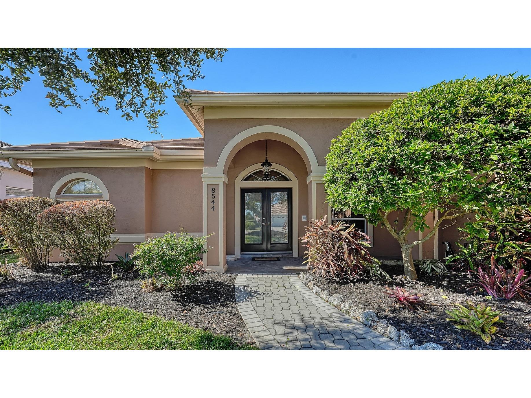 8544 Park Shore Lane Sarasota FL 34238 A4679454 image4
