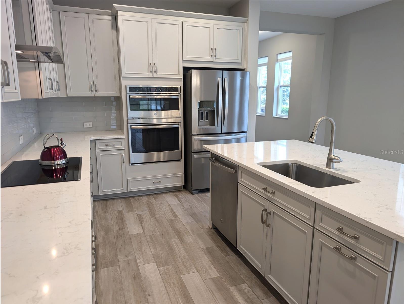 8545 Cache Drive Sarasota FL 34240 A4692325 image10