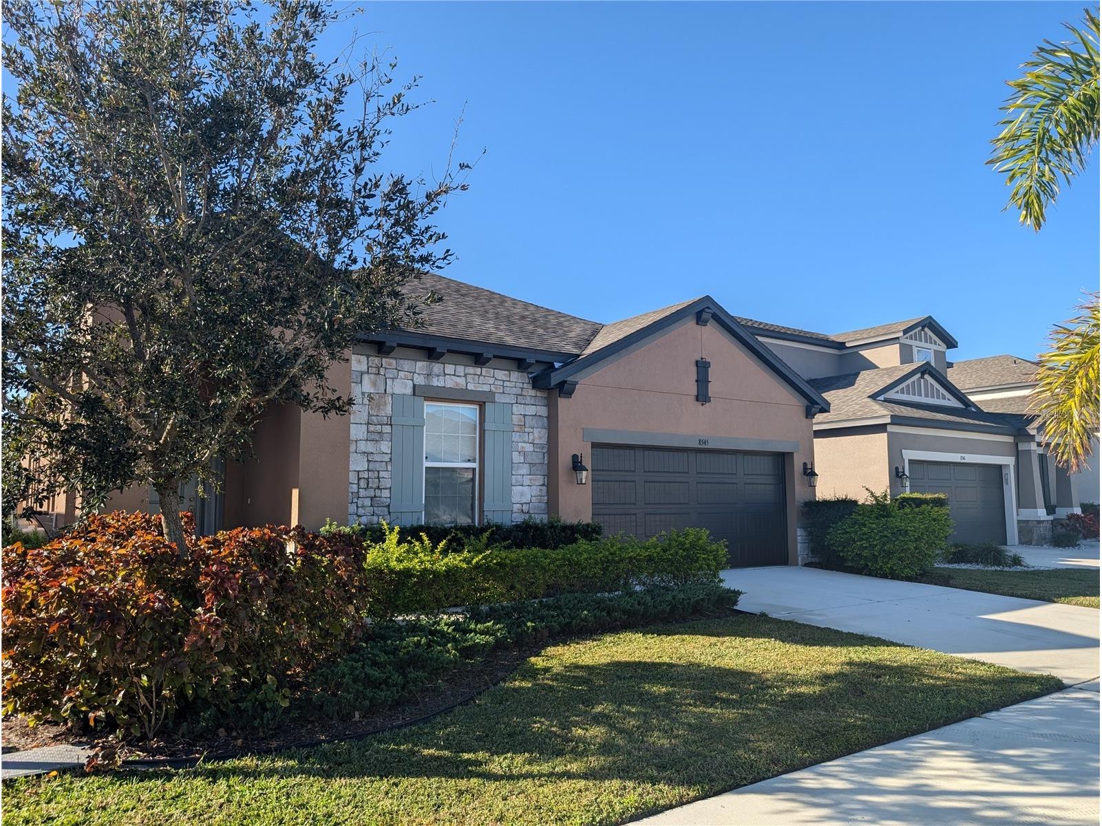 8545 Cache Drive Sarasota FL 34240 A4692325 image2