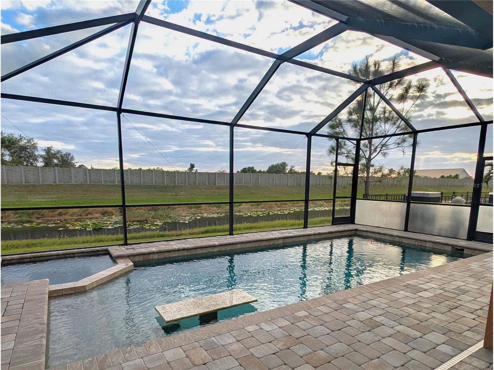 8545 Cache Drive Sarasota FL 34240 A4692325 image26