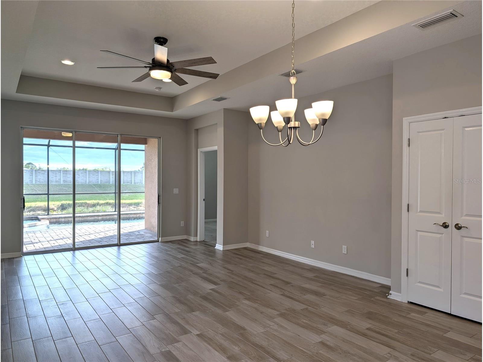 8545 Cache Drive Sarasota FL 34240 A4692325 image3