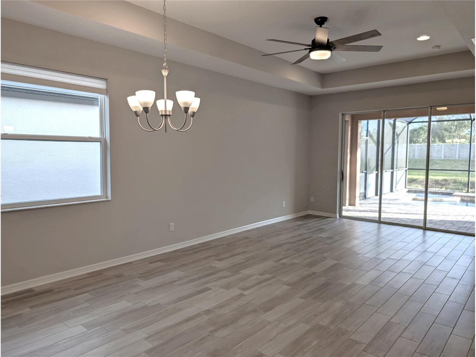 8545 Cache Drive Sarasota FL 34240 A4692325 image4