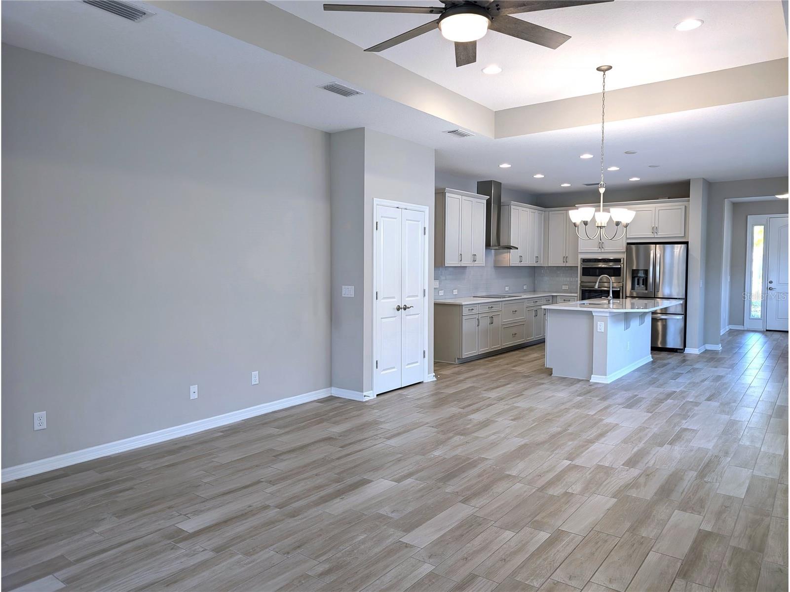 8545 Cache Drive Sarasota FL 34240 A4692325 image6