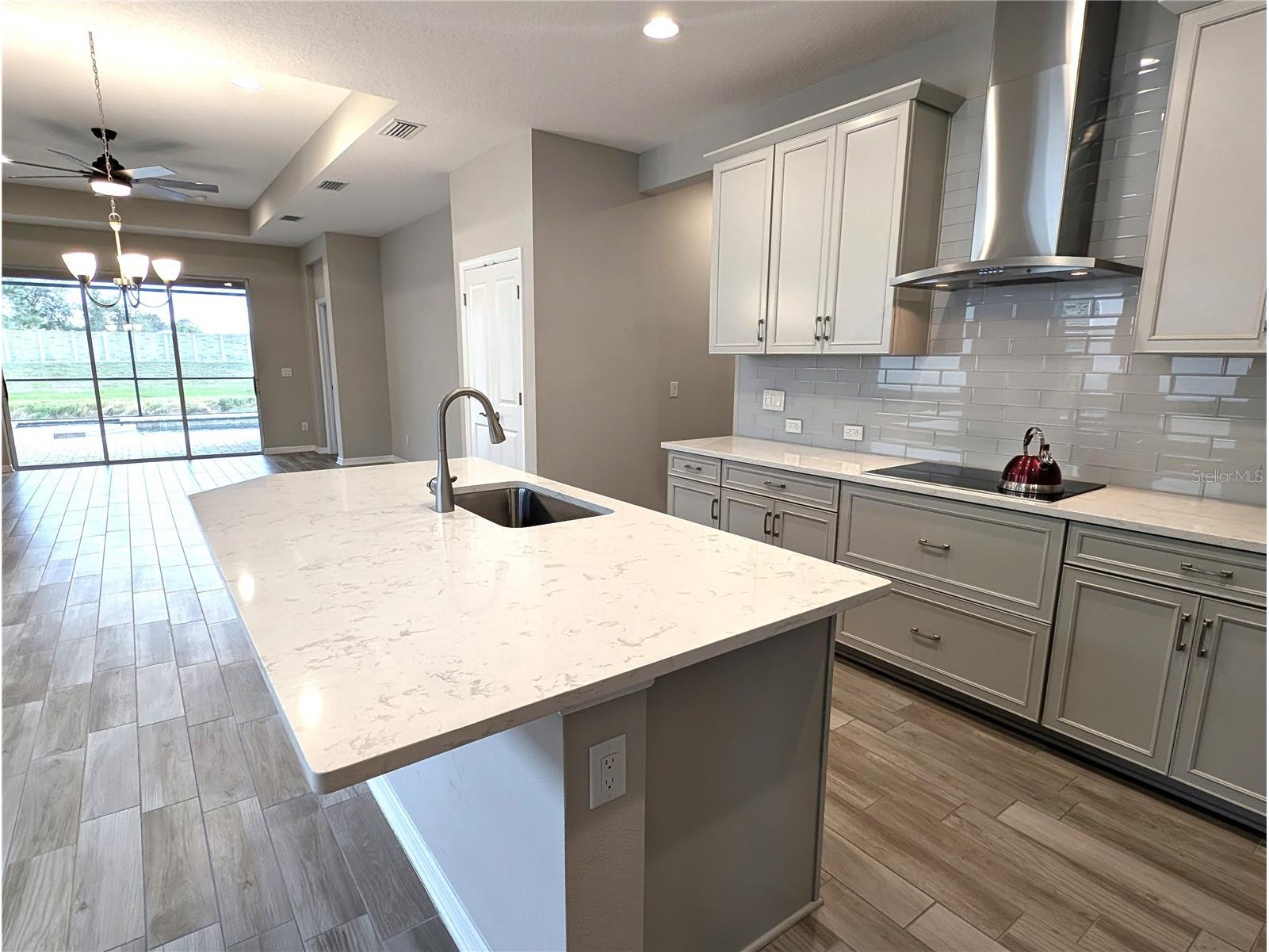 8545 Cache Drive Sarasota FL 34240 A4692325 image8