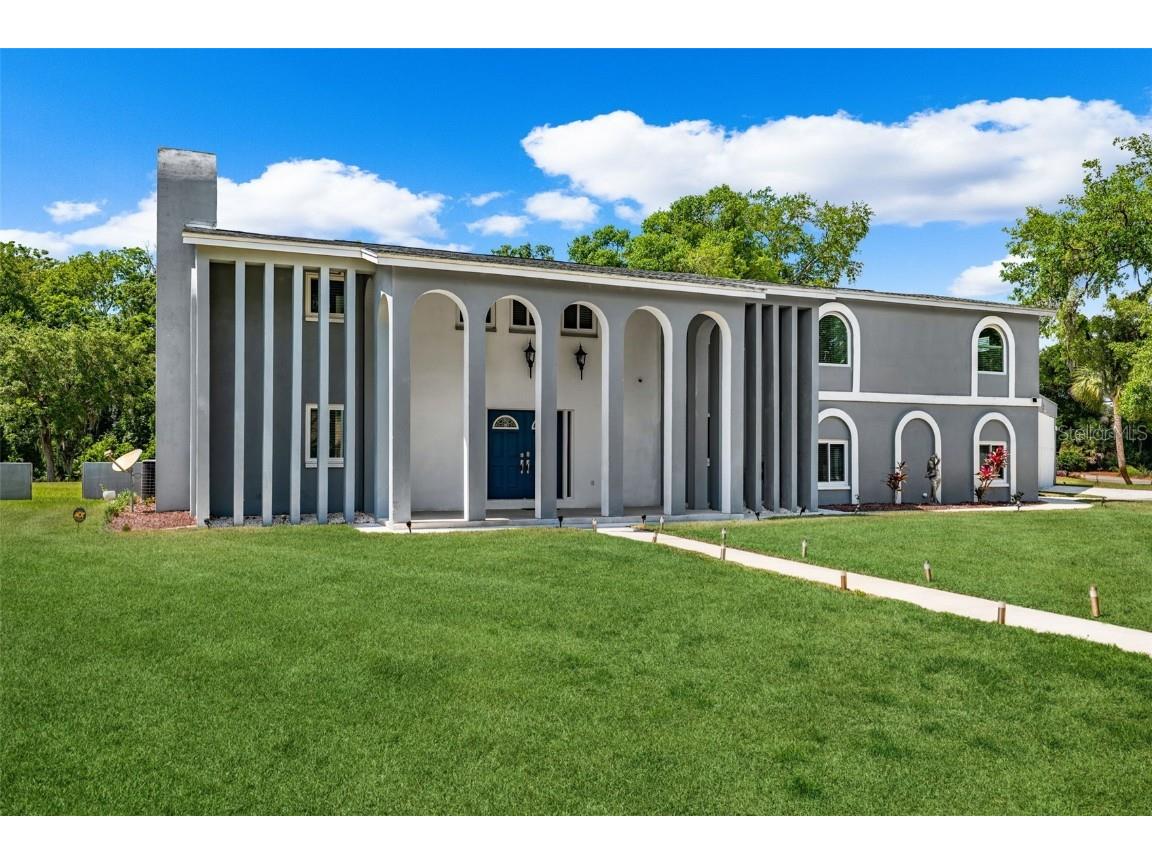 8545 Cessna Drive New Port Richey FL 34654 W7864455 image1