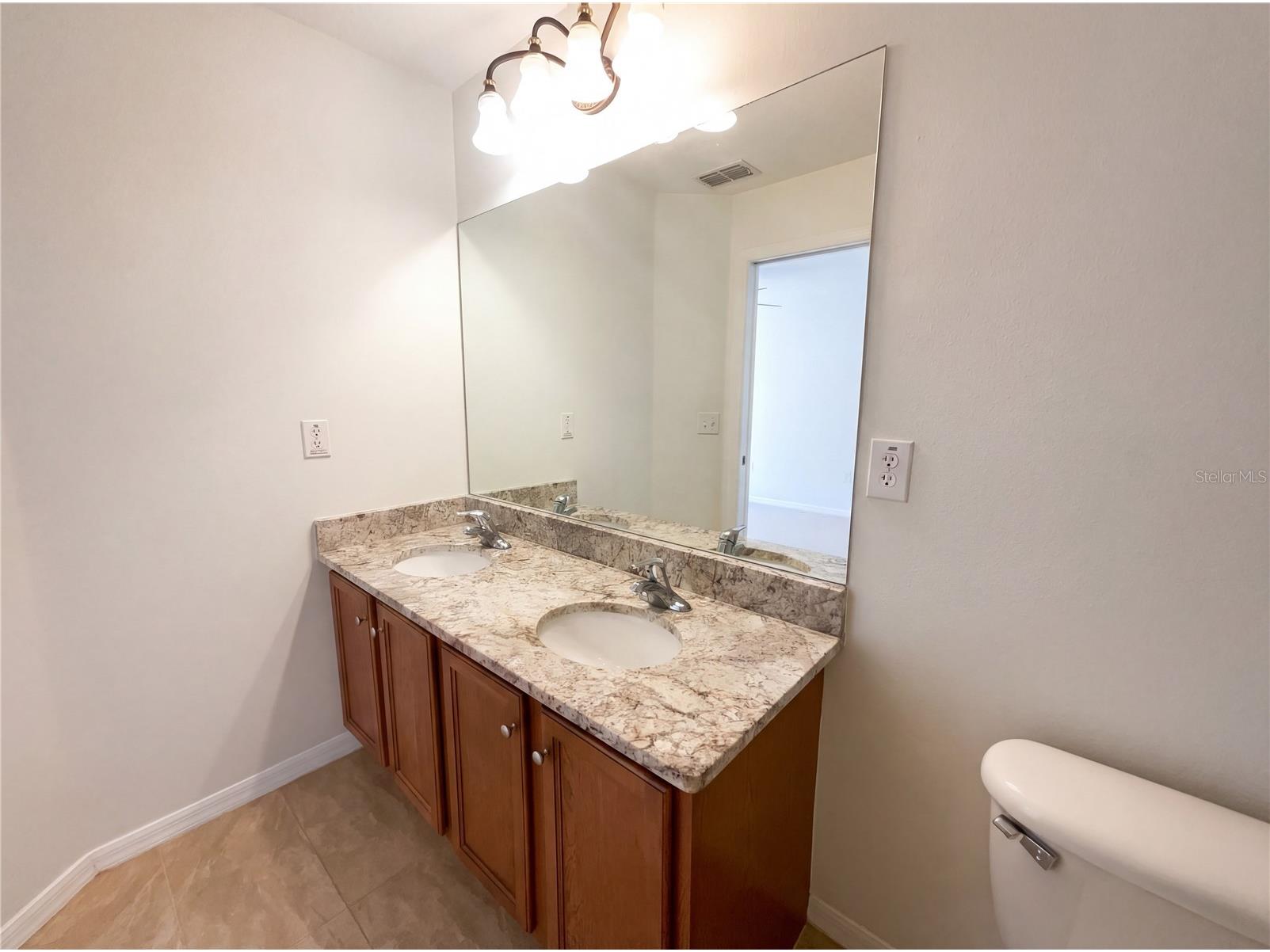 8545 Trail Wind Drive Tampa FL 33647 O6388638 image22