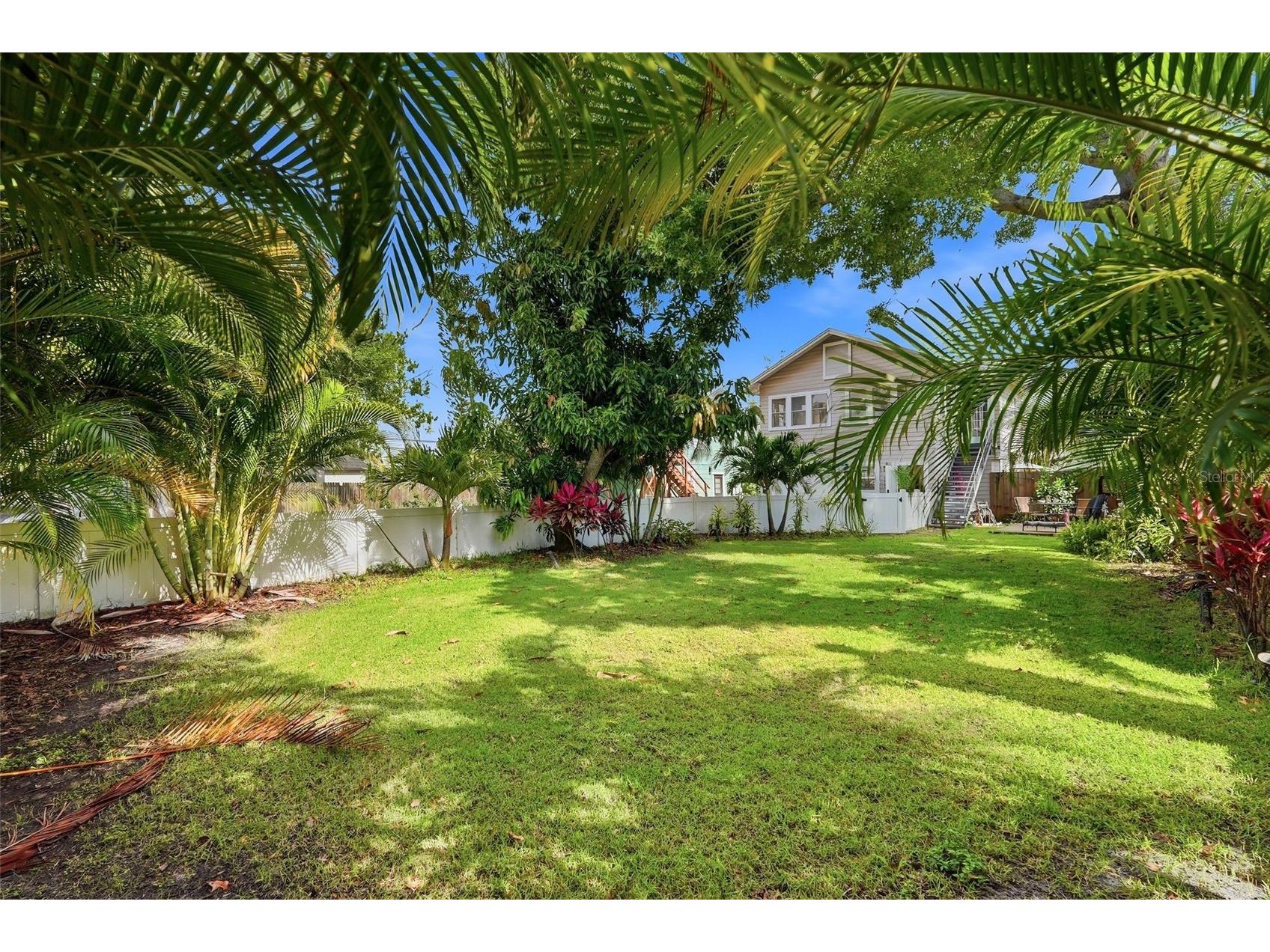 855 28th Avenue N Saint Petersburg FL 33704 TB8509905 image39