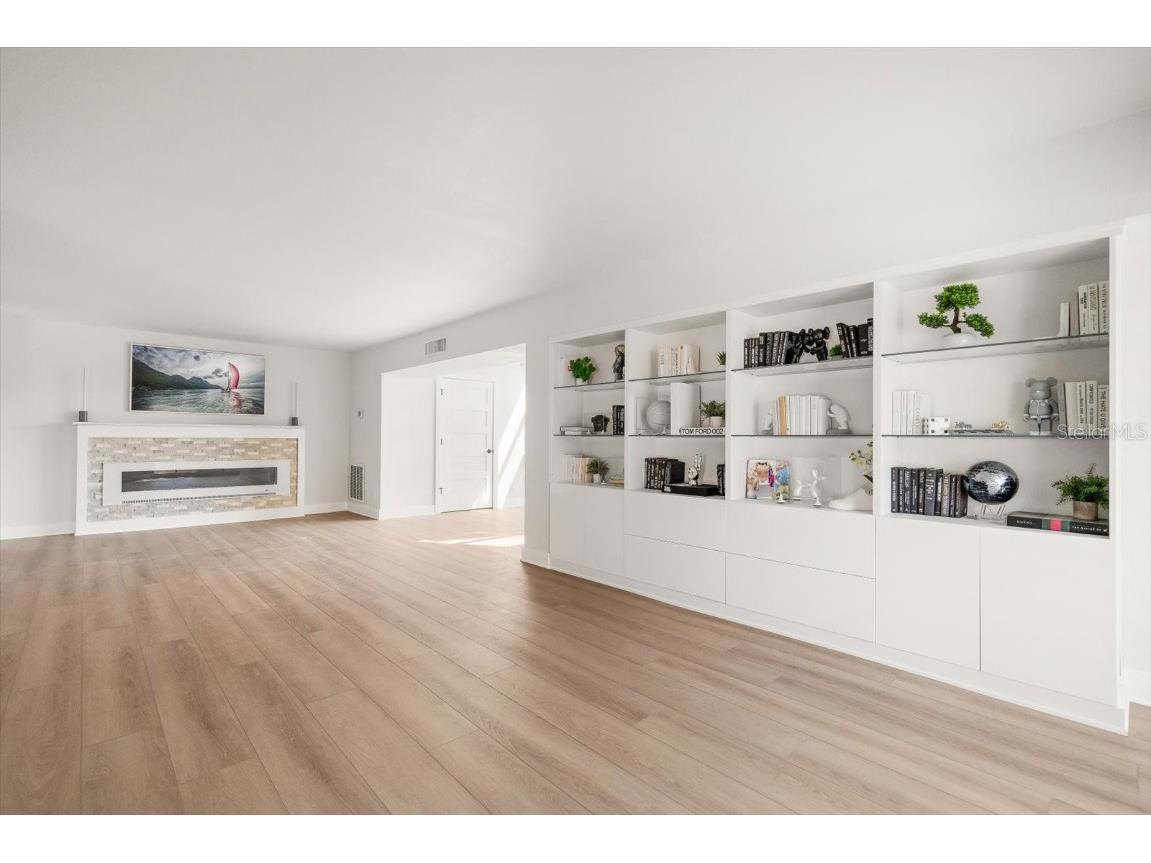 855 Bayway Boulevard #105 Clearwater FL 33767 TB8433451 image12